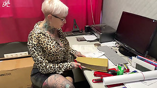 Horny Boss Fucks Apprentice at Work!