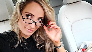 Blonde emo amateur solo masturbation