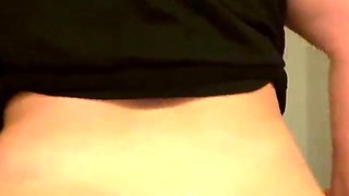 Fat mature webcam chick making herself cum with a vibrator
