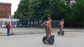 Amateur euro babe drilled in public taxi