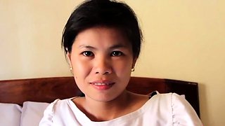 Lascivious barely legal japanese darling gets it too hard