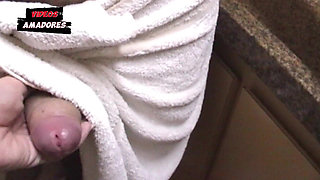 Cheating in the Bathroom