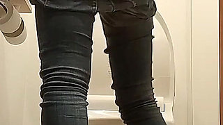 Toilet 1 Night 2 Days