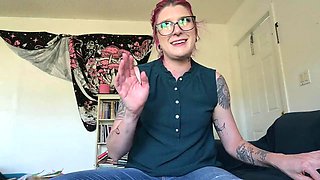 Tattooed Missellie8 Humiliates Guy