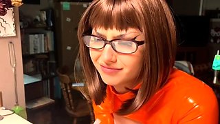 kitsune foreplay velma devours a massive sandwich and gets