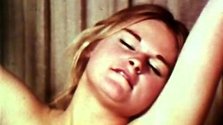 Amateur brunette in stockings luscious pussy fuck