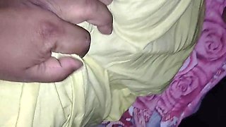 Step-siblings enjoy real gonzo lovemaking in the bathroom