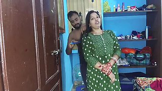 18-Year-Old Indian GF Sona Bhabhi Fucks Hard - Tight Pussy & Big Cock Desi Sex