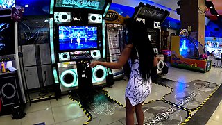 Big ass Thai GF fucked from behind doggy