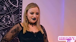 Punk stepsis Anna Claire clouds spellbound stepbro's sausage to gain his seed of approval