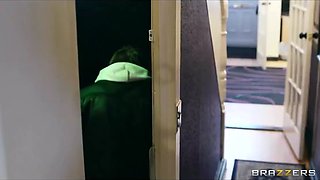 Slutty UK MILF has a naughty S&M fetish