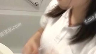 4595 Masturbating Japanese guy doesnt wash in the bathroom and just masturbates. Tele UB892