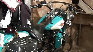 Dirty MILF Ass Fucked Hard by Two Huge Cocks Inside a Shack