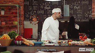 Pablo Ferrari Heats Up Kitchen with Sizzling Group Passion