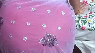 Desi hot bhabi  chatting  an many