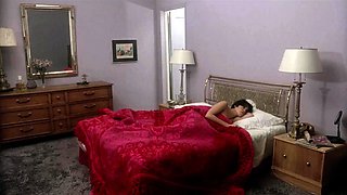 Brunette MILF gives outdoor blowjob