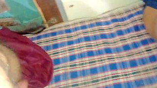 Desi Neha Bhabhi First Time Squirting Orgasm - Fast Indian Teen Fingering Video