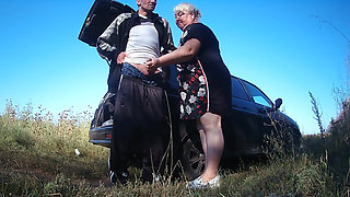 My Girlfriend Holds My Dick While I Pee and Then Gives Me a Blowjob in Outdoor