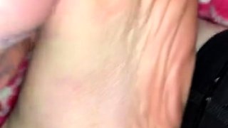 Amateur Foot Fetish Girlfriend Sucks and gives a Footjob