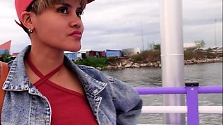 Curvy Thai MILF amateur gets picked up