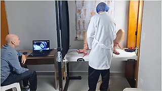 The Cuckold Wife Is The Clandestine Gynecologist In The Ultrasound!
