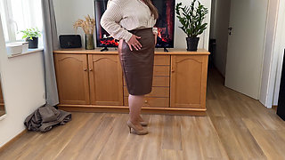 Birthday Gift for a Single Mature Stepmother!