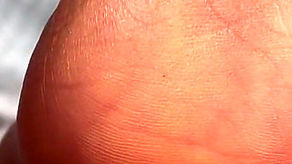 Giantess Sole Worship