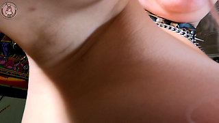 Vampire Mistress Dominate with Armpits