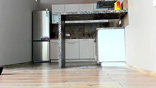 Amateur Webcam Teen Flashes Masturbates