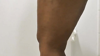 Need a Pee so Bad Holding as Lon as I Can