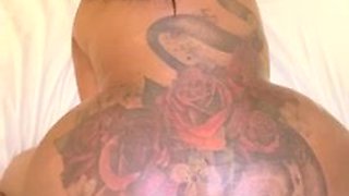 Meaty Black TRANSSEXUAL
