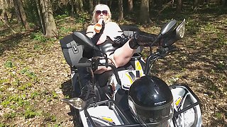 Horny German Granny Gets Hot While Walking and Seeks Adventure
