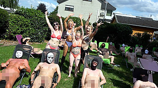 Neighborhood Sluts - Outdoor Bareback Gangbang