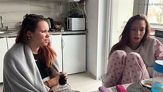 Laura Quest Outdoor Adventure: Public Sex & Fucking in 4K HD