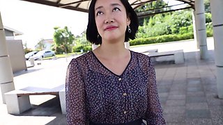 336knb-128　人妻の菜都希さん(45)ショーツの中の無毛なアソコ