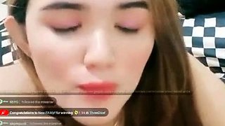 Berliana Suka Di Ewe