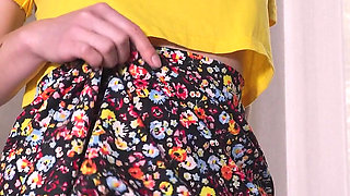 Humble Japanese Upskrt Panty Tease Camel Toe Fetish