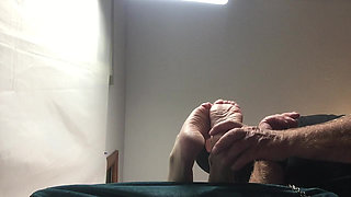 Mrs Mature Feet allowing her foot boy to suck her toes