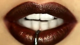 Luna Star Pummeling In The Bed With Her Tats