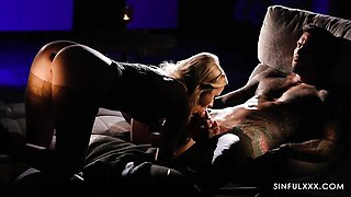 Nighttime fuck in the doggy style with a first-class doll Maya Rose