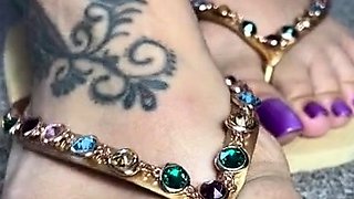 Linsey Dawn solo foot fetish