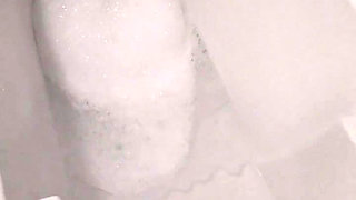 Spies on a Horny Teen Taking a Bath