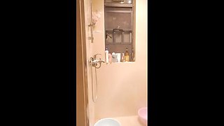 Pretty young girl masturbate in toilet for a webcam show