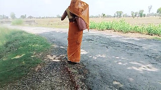 village bhabhi ourdoor sex video in india