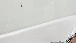 Very Wet Lesbian Sex in a Luxurious Jacuzzi