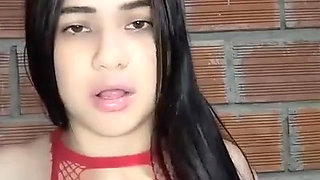 Amateur Fun with a Step Mom and Her Beautiful Tits Yuliethgomez