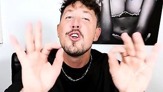 OnlyFans Lily Phillips Fuck Little Person On Pillow Talk