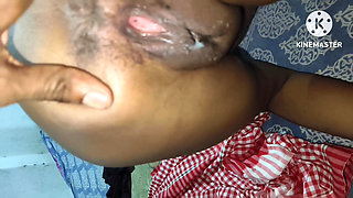 Season 35. Big boobs bhabhi dropping her milk on boyfriend mouth and cock