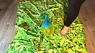 (cr-9) Bigbootylucy Stomps Beach Toys Barefoot 1