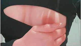 スマホ自撮り初体験お風呂場て声を抑えての撮影て緊張しなからも大興奮しちゃいました